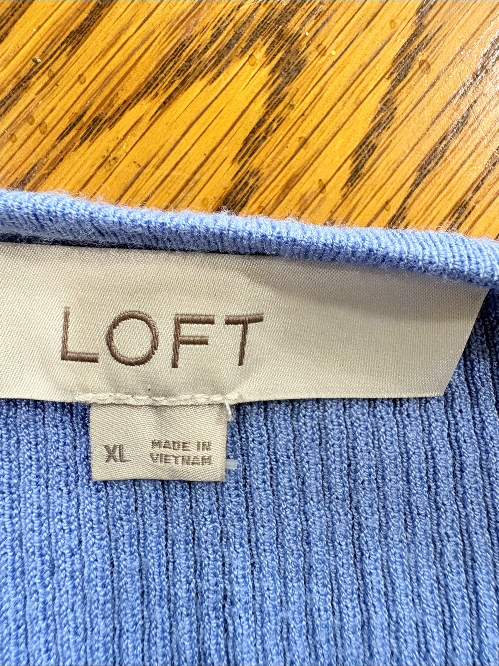 LOFT Periwinkle Ribbed V-Neck Top - Picture 4 of 4